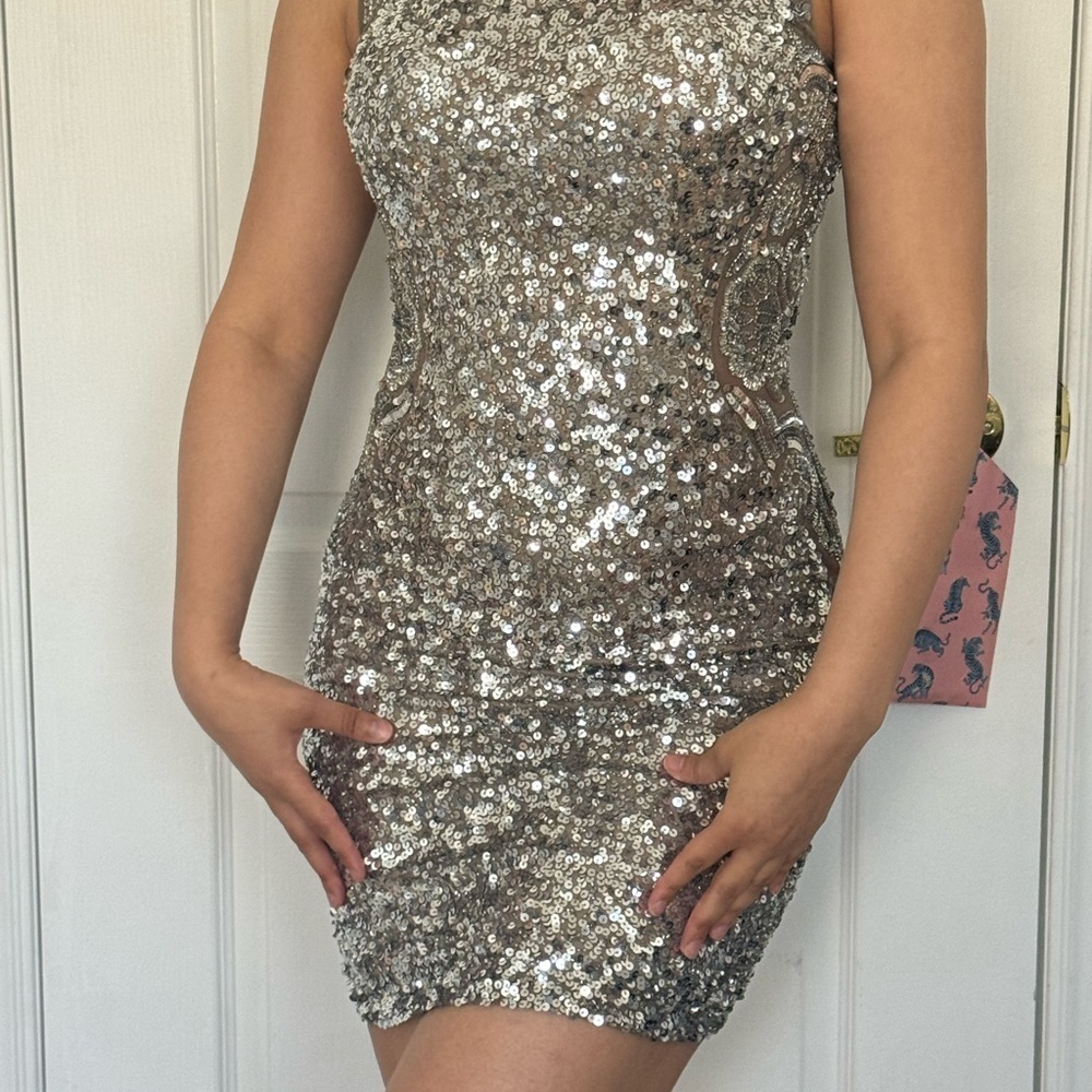 Scala Silver Sequin Halter Bodycon Dress - Picture 2 of 4